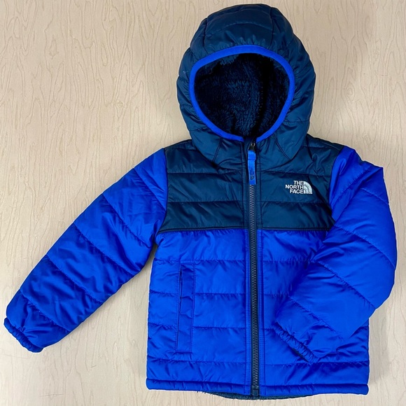 The North Face Jackets & Coats The North Face Hooded Jacket Boys 3t